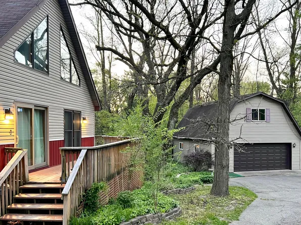 4060 S 5th St, Kalamazoo, MI 49009