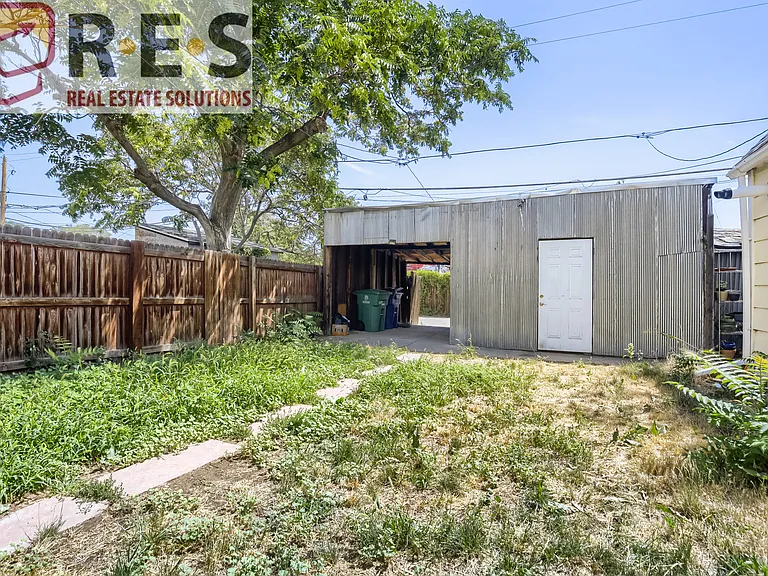 4420 Pennsylvania St — Photo 11