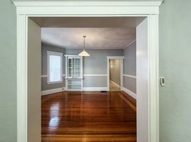 46 Lowden Ave, Somerville, MA