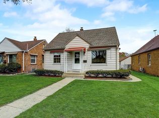 3006 N 79th St, Milwaukee, WI 53222