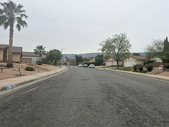 5th image of 42355 Willeta Ave
