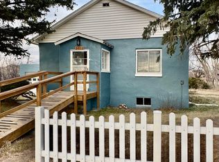 3402 Hayes Ave, Cheyenne, WY 82001