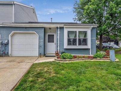 56 Thorn Ln, Matawan, NJ, 07747