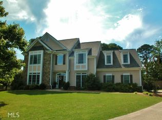4465 Indian Oak Point, Gainesville, GA 30506
