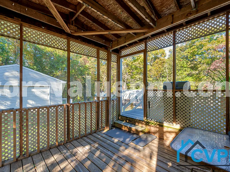 8627 Park Ave — Photo 24