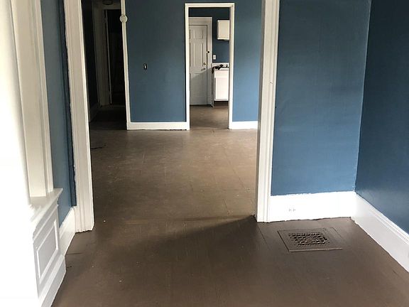 2nd image of 218 Seward St #1