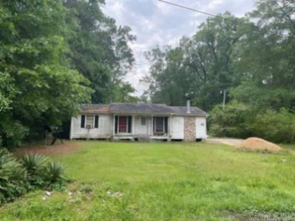 215 Massey Dr, El Dorado, AR 71730