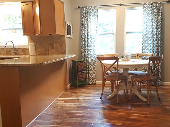 Breakfast Nook