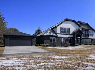 22 Rangeview Dr, Wheat Ridge, CO 80215