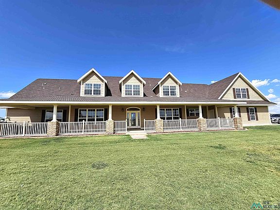 2nd image of 3 Riverview Cir