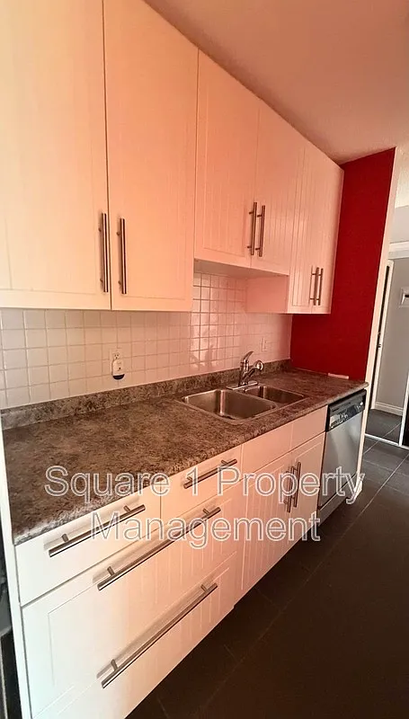 1 bed, 1.0 bath, $1,399 — Photo 2
