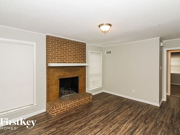 5th image of 5605 Glenn Dr