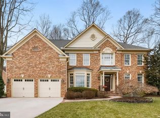 4500 Rachael Manor Dr, Fairfax, VA 22032