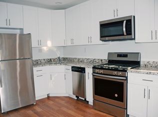 2449 N Ridgeway Ave #1G, Chicago, IL 60647