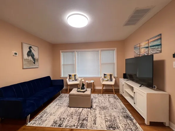 634 Fairmont St #B, Clearwater, FL 33755