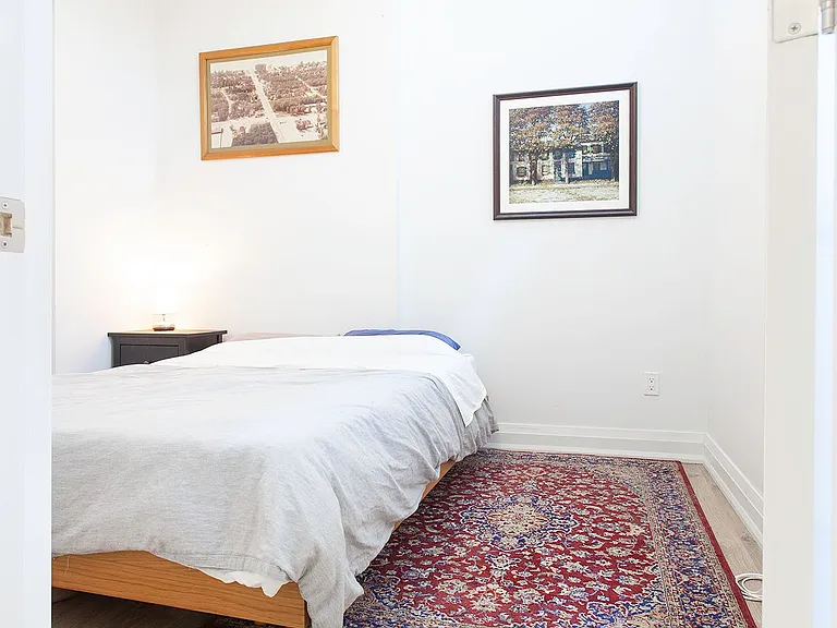 165 Carlton St #1 — Photo 12