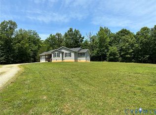 594 Landing Rd, Farmville, VA 23901