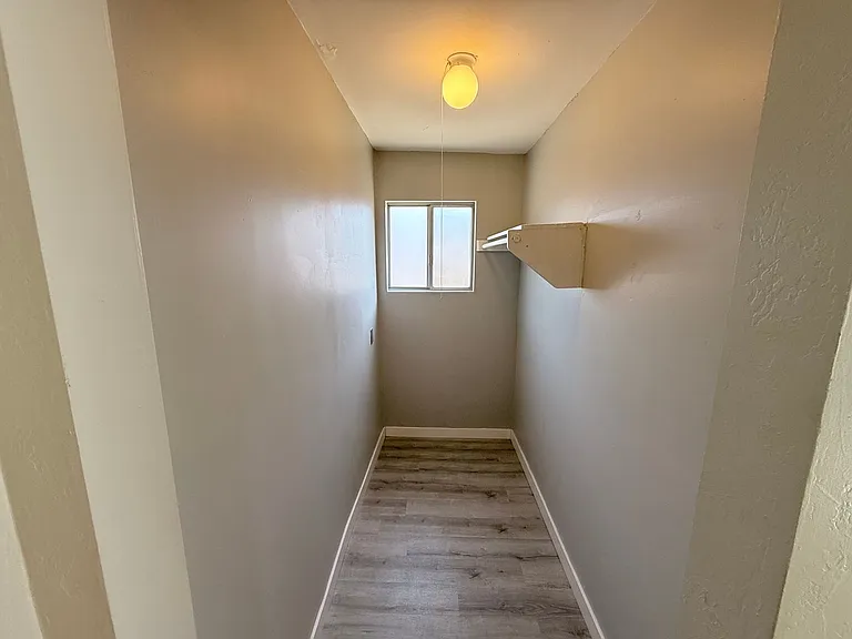 1561 Olive Ave — Photo 11