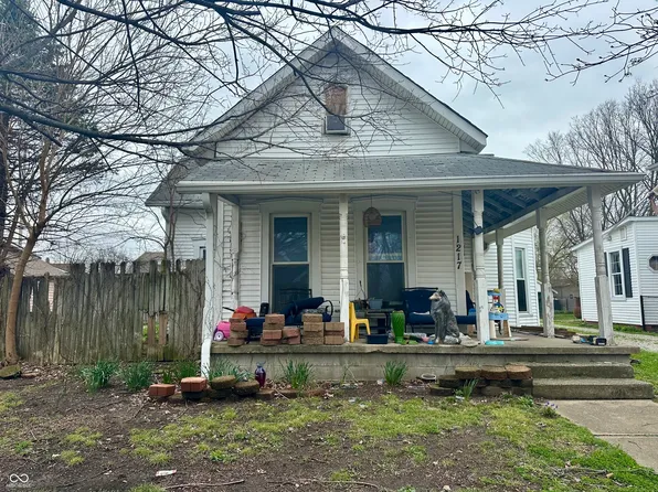 1217 Pearl St, Columbus, IN 47201