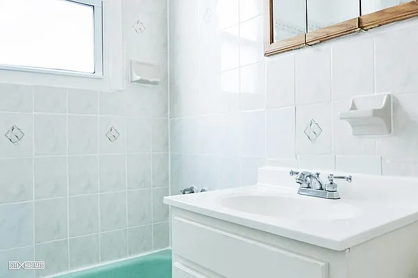 Rented by Citi Habitats | media 25