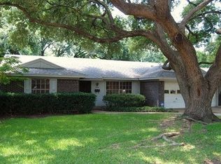 2956 Maydelle Ln, Farmers Branch, TX 75234