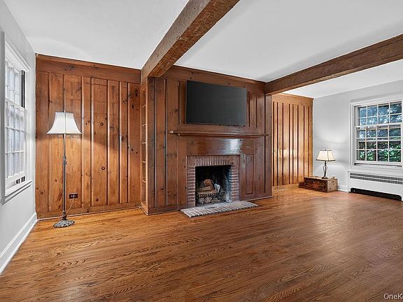 4th image of 30 Pondview Road #K