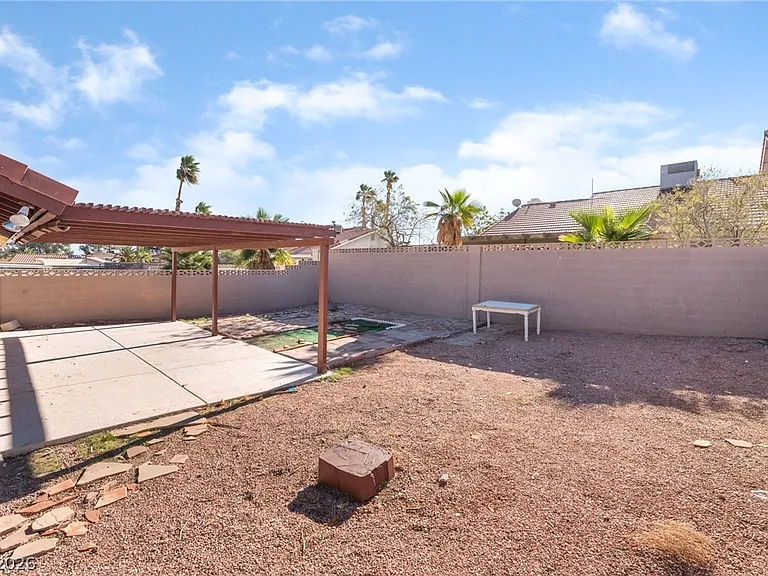 8813 Pavia Dr — Photo 19