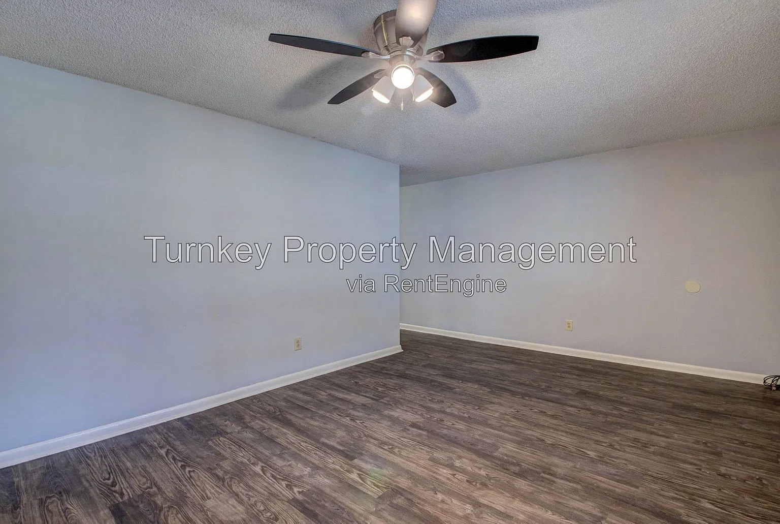 2 bed, 1.0 bath, 903 sqft, $850 — Photo 3
