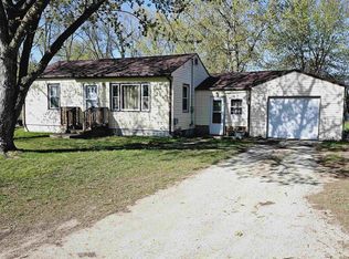 308 2nd St, Washburn, IA 50702
