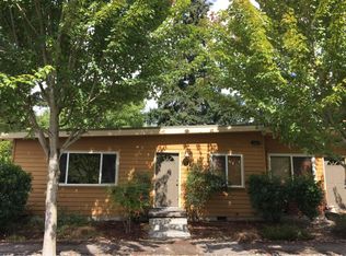 5427 SE Tibbetts St, Portland, OR 97206