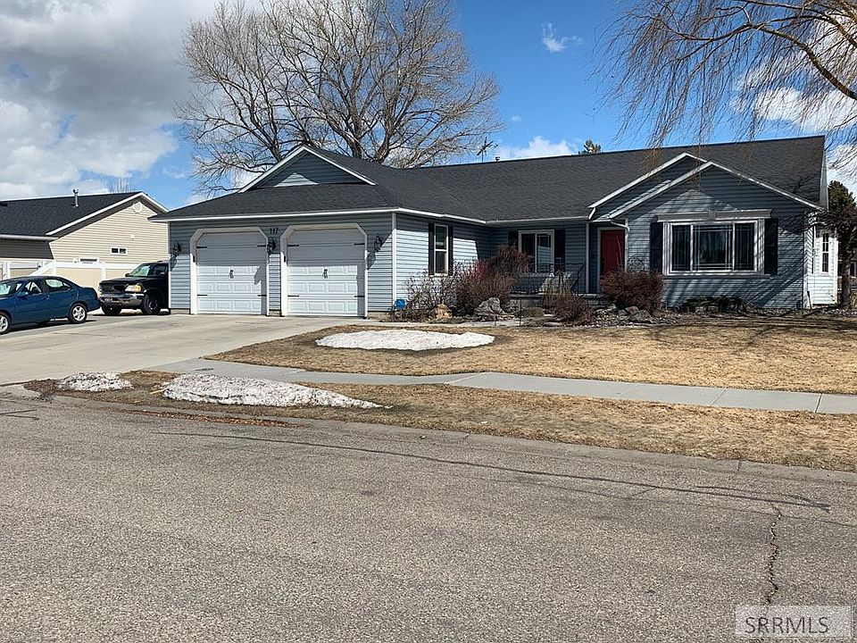 1st image of 117 Ponderosa Ave