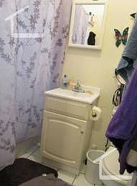 2nd image of 1298 Comm Ave APT 1