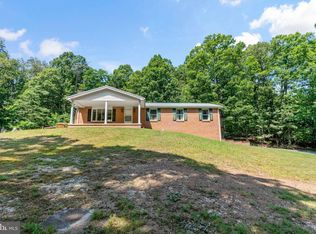 6189 Milo School Rd, Great Cacapon, WV 25422