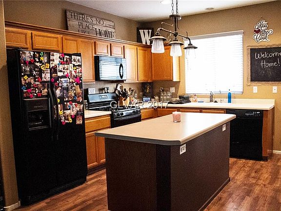 5th image of 4022 Gray Aster Dr