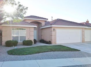 9939 Geneva Dr NW, Albuquerque, NM 87114