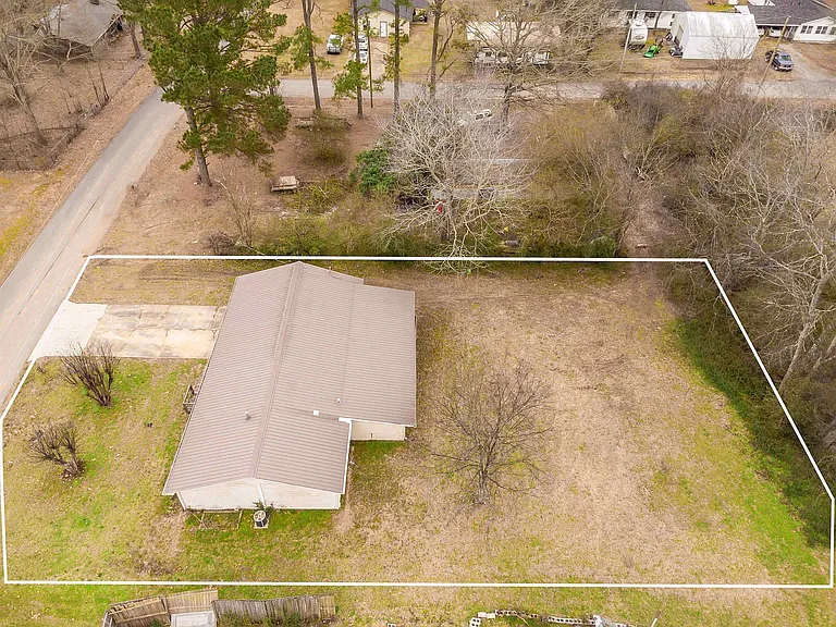 1219 N Parker St — Photo 37