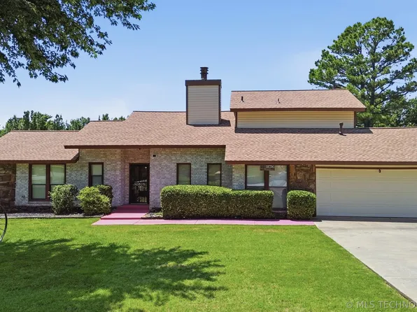 11716 S Ash St, Jenks, OK 74037