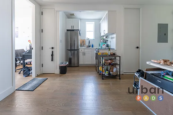 Rented by Urban Pads | media 16