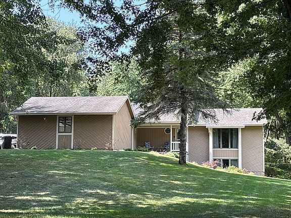 2nd image of 4729 Kenowa Ave SW