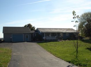 240 Beecherstown Rd, Biglerville, PA 17307