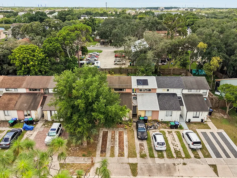 12250 Huntsman Ln — Photo 29