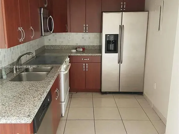16465 NE 22nd Ave APT 502, North Miami Beach, FL 33160