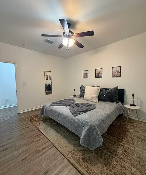10507 Quinton Ave — Photo 11