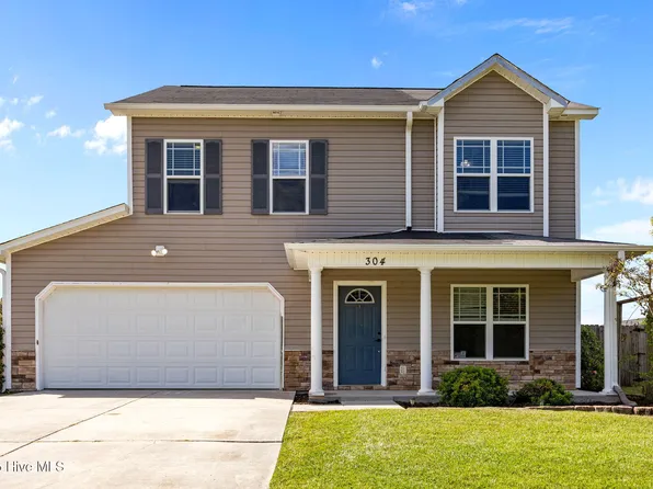 304 Cabinwood Court, Richlands, NC 28574