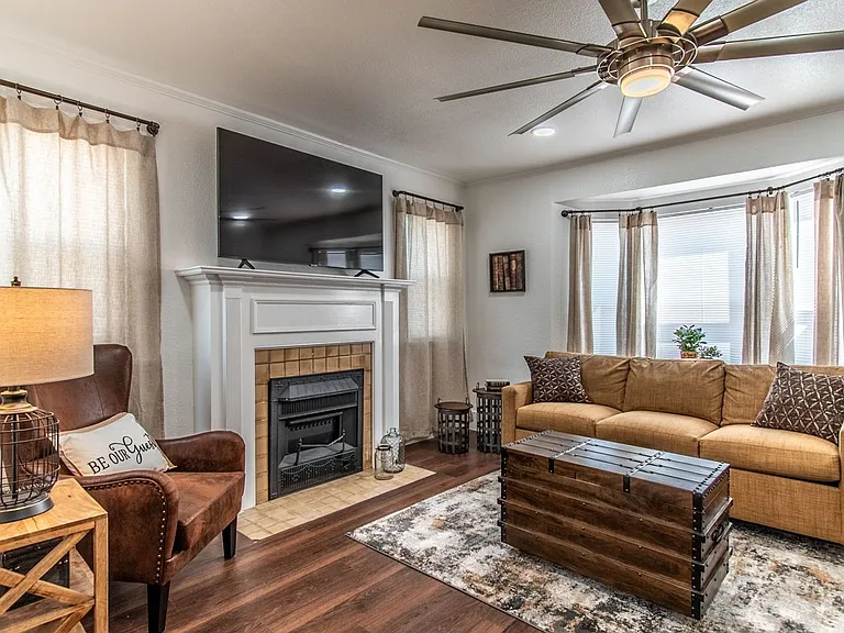 1117 Ocean Dr E #B — Photo 10