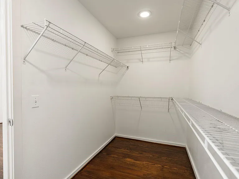 349 Sydnor St — Photo 22