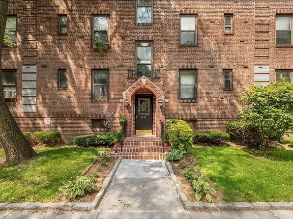 22-28 77th St #C-1, East Elmhurst, NY 11370