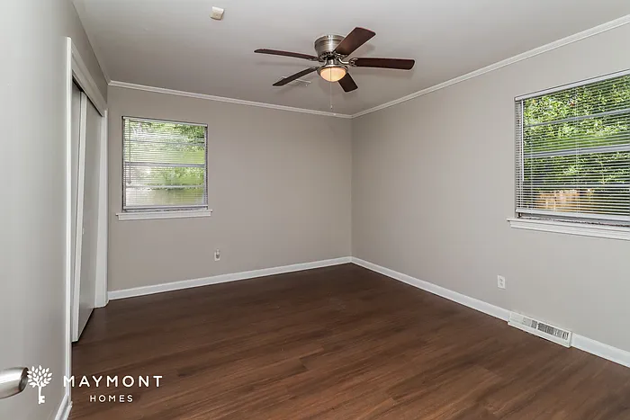 5545 Pine Lane Dr — Photo 8