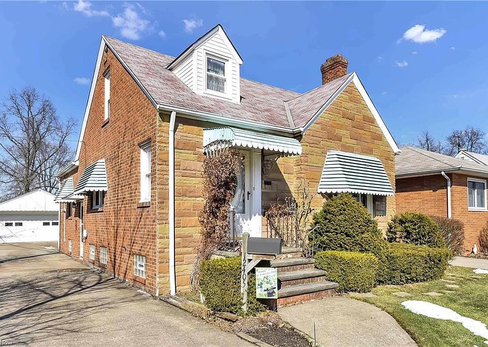 1st image of 12405 Thraves Ave