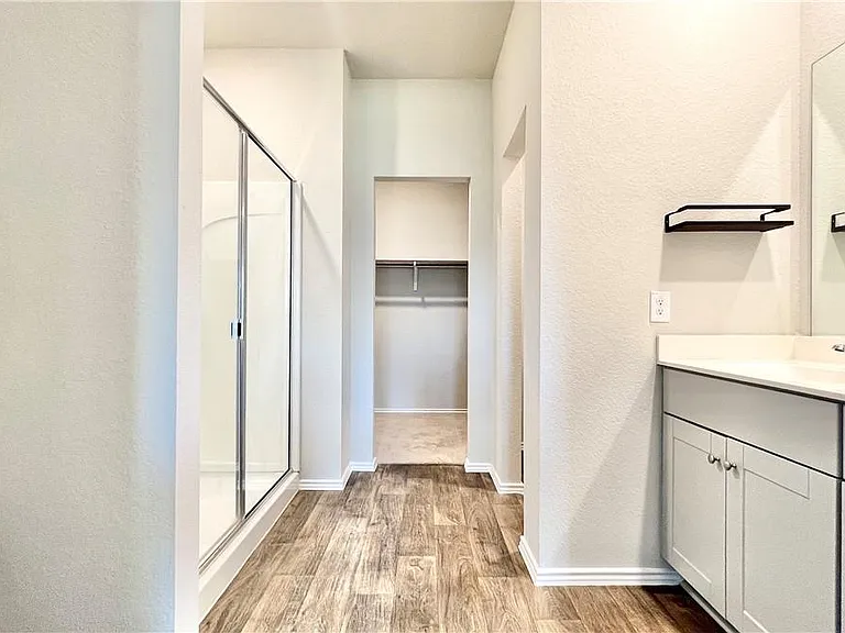 5913 Shanjia Dr — Photo 18